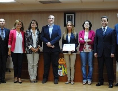 actualidad UFV becas excelencia villanueva del pardillo e1443780817143 417x320 actualidad UFV Estudiar en Universidad Privada Madrid