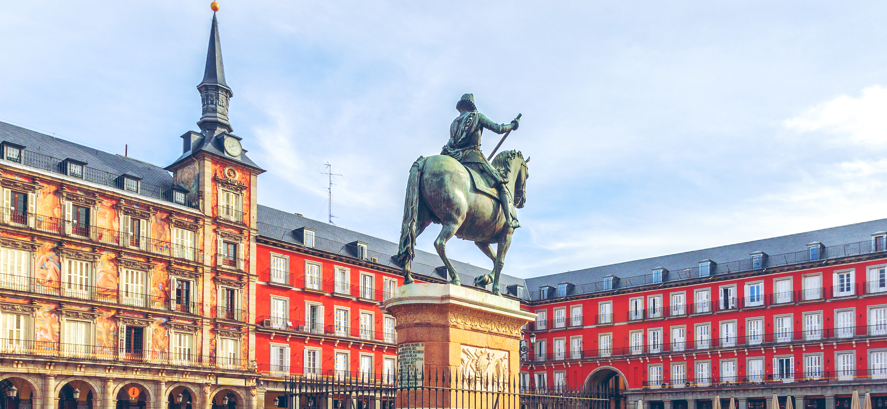 Estudiar en Madrid foto madrid plaza mayor Estudiar en Madrid Estudiar en Universidad Privada Madrid